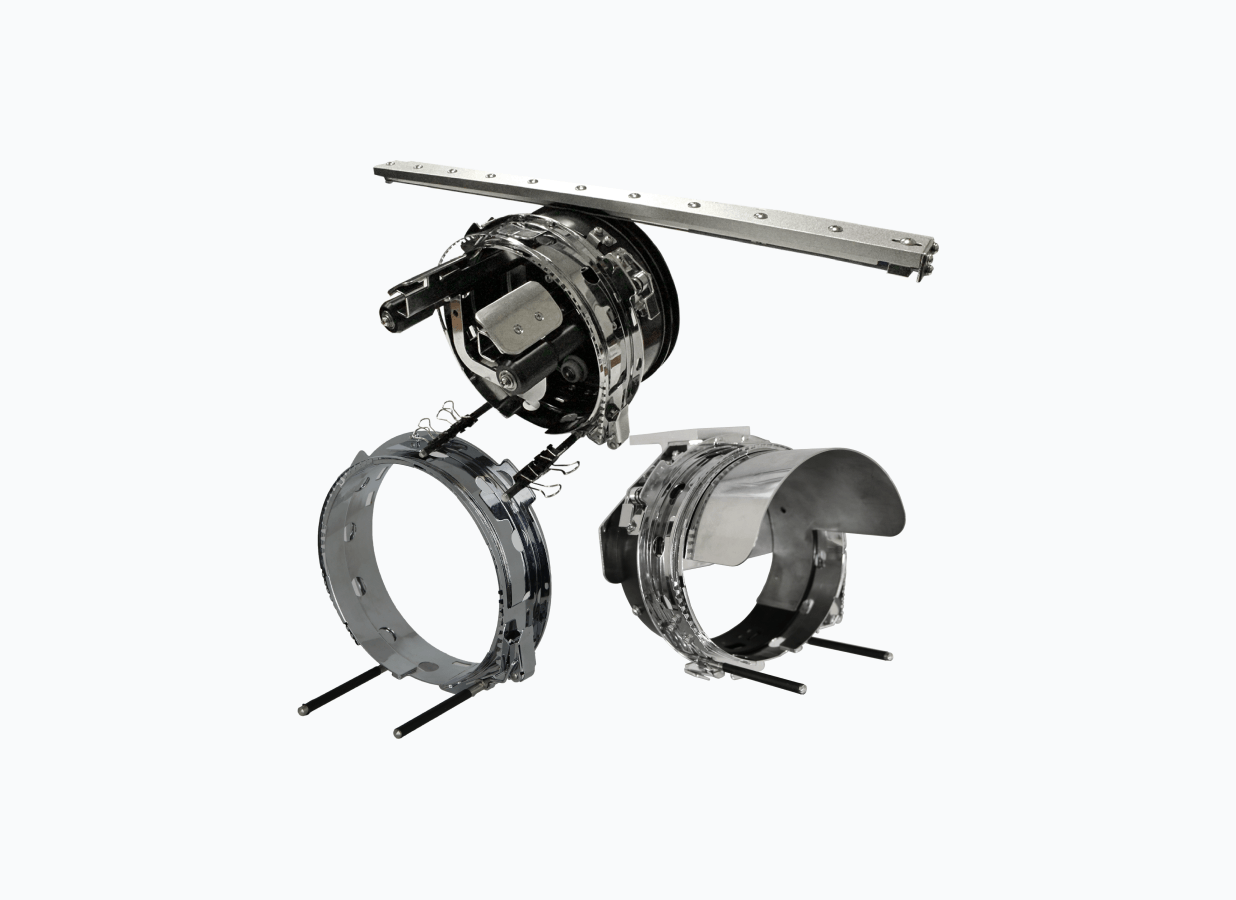 Cap driver assembly with 2 cap rings and a hooping station